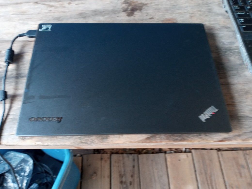 LENOVO LAPTOP I7