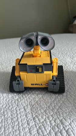 Wall E toy