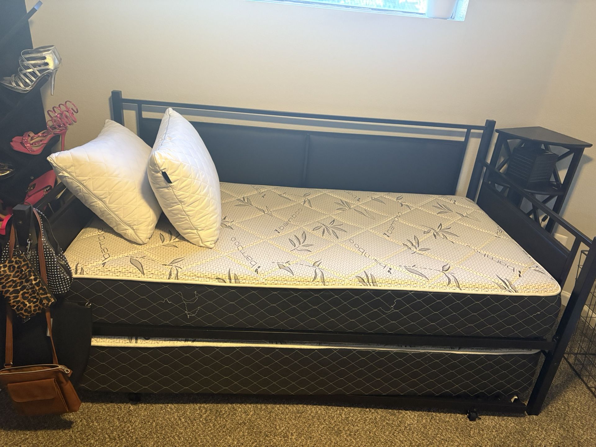 Trundle Bed