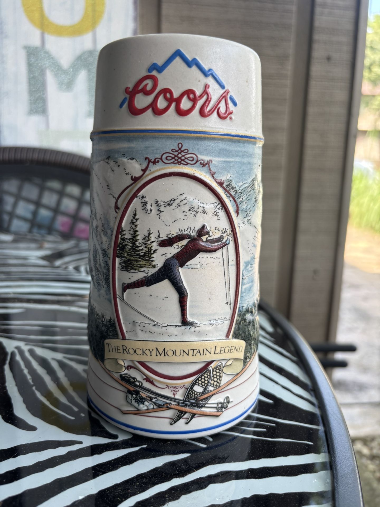 1991 Colors Beer Steine