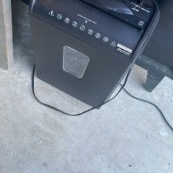 Paper Shredder