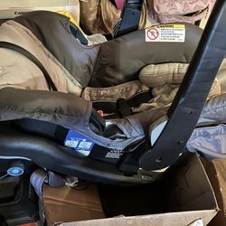 Infant Car seat 
