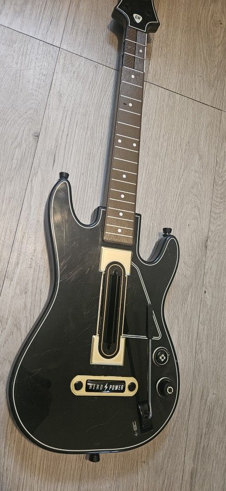 Guitar Hero Live Ps3, Ps4, Xbox One, Xbox 360  Guitar Only 


