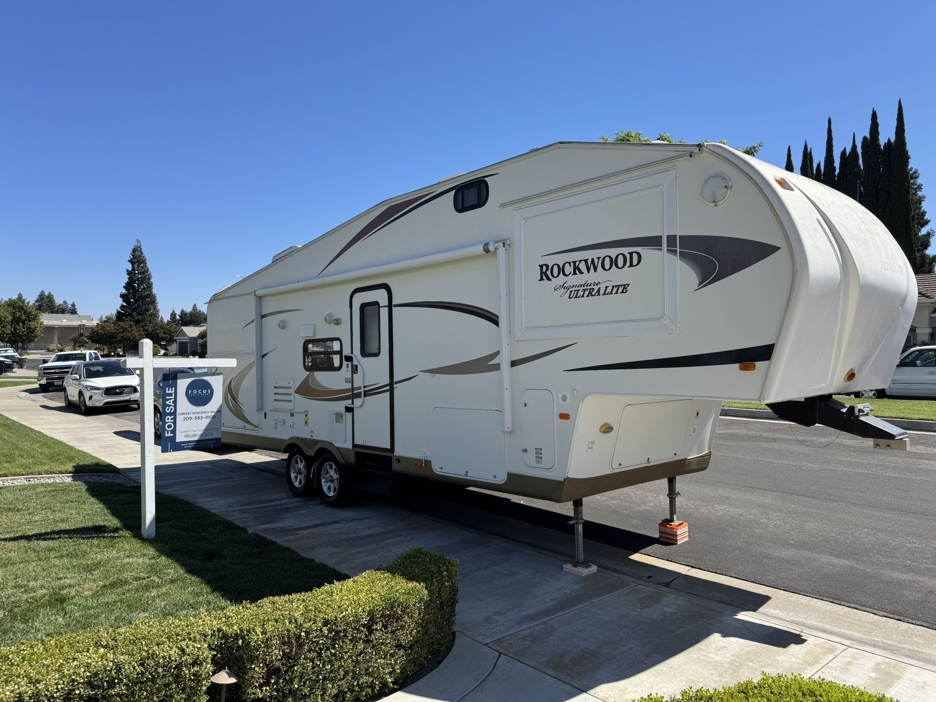 2011 Rockwood Ultra-Lite M-8286 WS