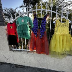 Halloween Costumes 