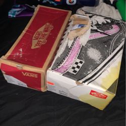 Vans shoes size 8