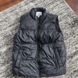 Old Navy Puffer Vest