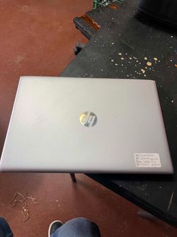 Laptop HP 17 inch I5 8th generation  8GB RAM 120GB SSD