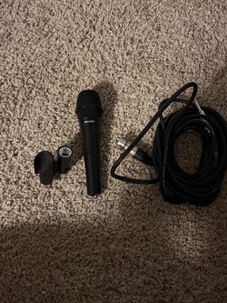 Digital Reference DRV200 Dynamic Microphone
