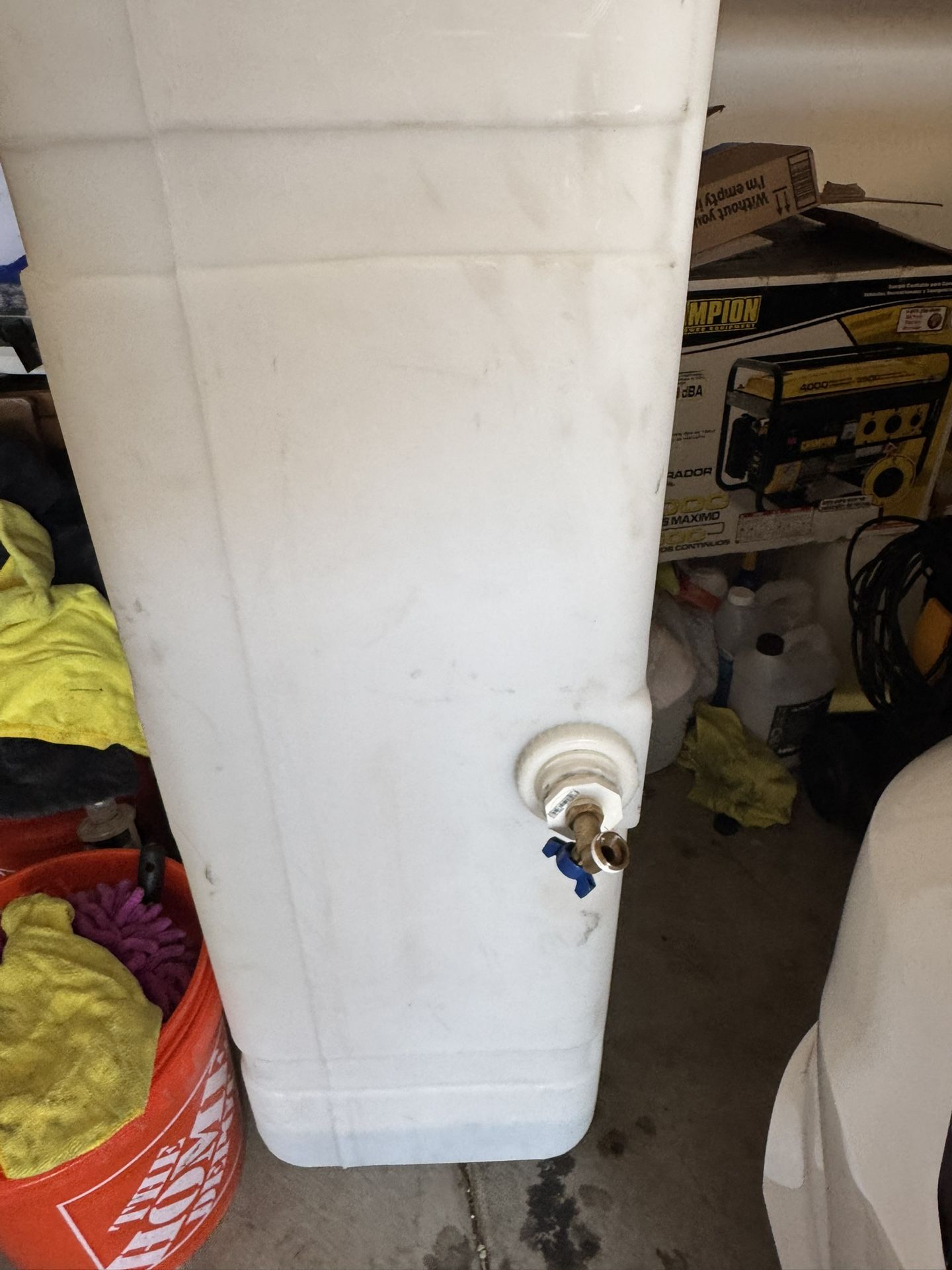 70 Gal Low Level Water Tank
