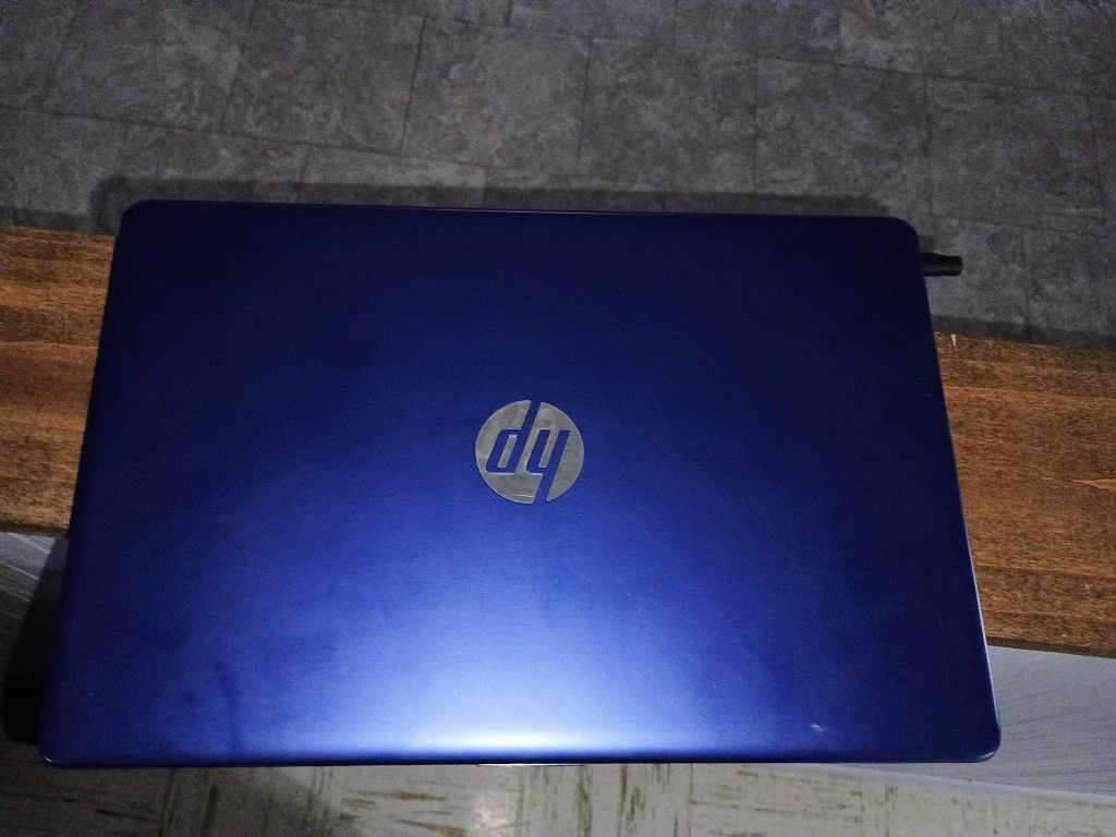 Laptop