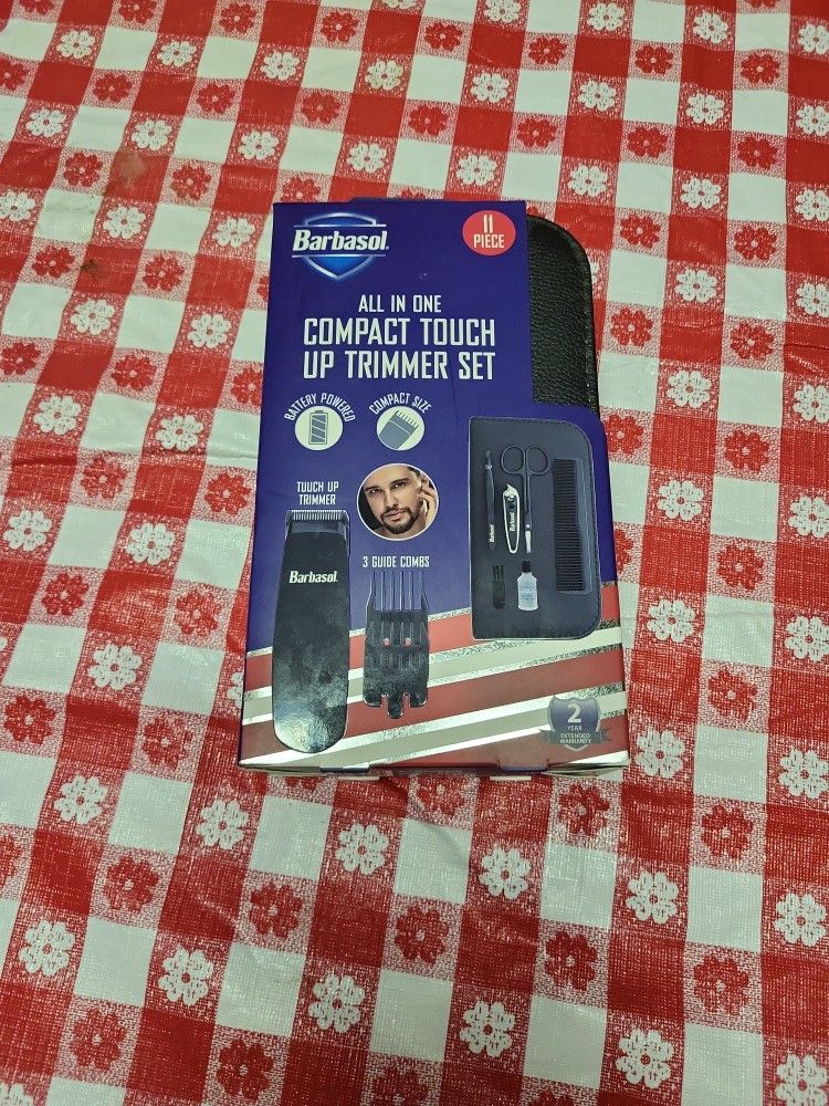Barbasol All-in-One Compact Touch Up Trimmer Set – 11 Pieces
