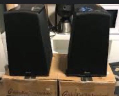 Goldenear Speakers VGC W/Boxes