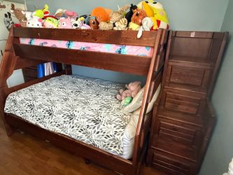 Kids bedroom set, bunk beds full twin from living spaces