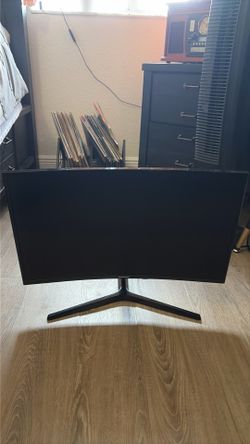 Samsung 27 Inch Curved Screen Monitor
