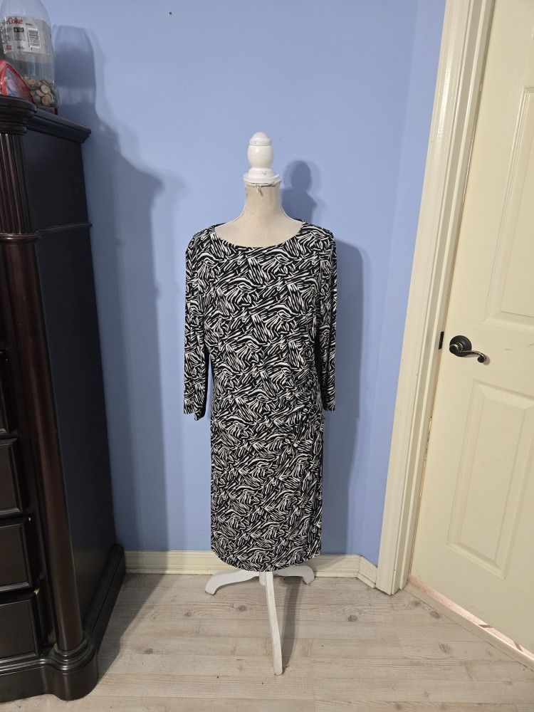 Black Label By Evan Picone Size 18 Dress