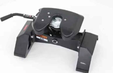 Curt A25 5th Wheel Trailer Hitch