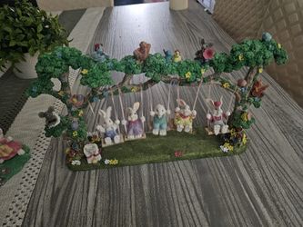 Easter Bunnies Decor