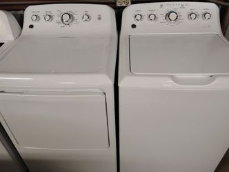 GE Washer and Dryer Set