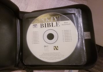 New Testament Bible on CD