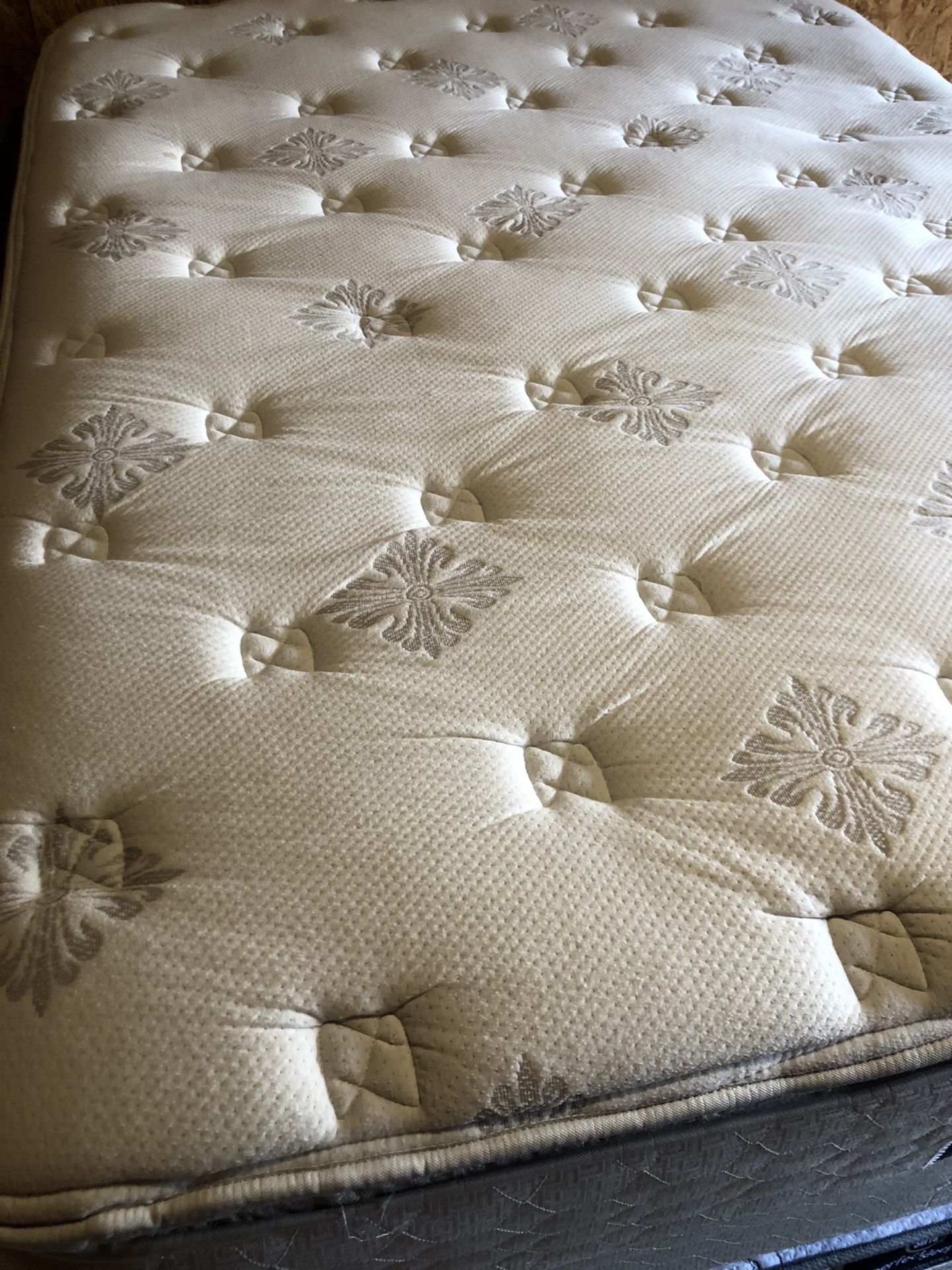 Queen Sealy pillow top bed