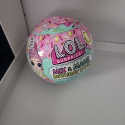LOL SURPRISE BALL MYSTERY MIX & BAKE BIRTHDAY CAKE TOYS