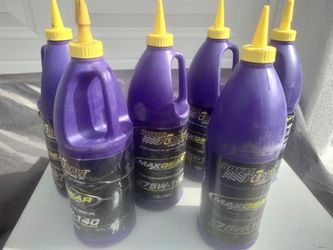 Royal Purple gear oil. 6 available -new
