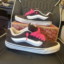 VANS KNU SCHOOL LIMITED EDITION 