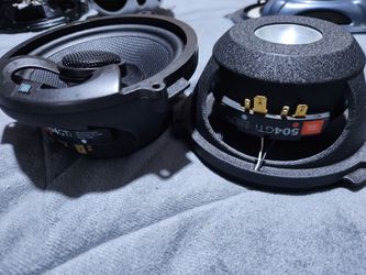 SELLING VINTAGE JBL/504GTI 4 INCH SPEAKERS BRAND NEW