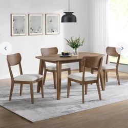 POINT REYES 5-Piece Dining Set – Solid Wood Table + 4 Chairs – Excellent Condition