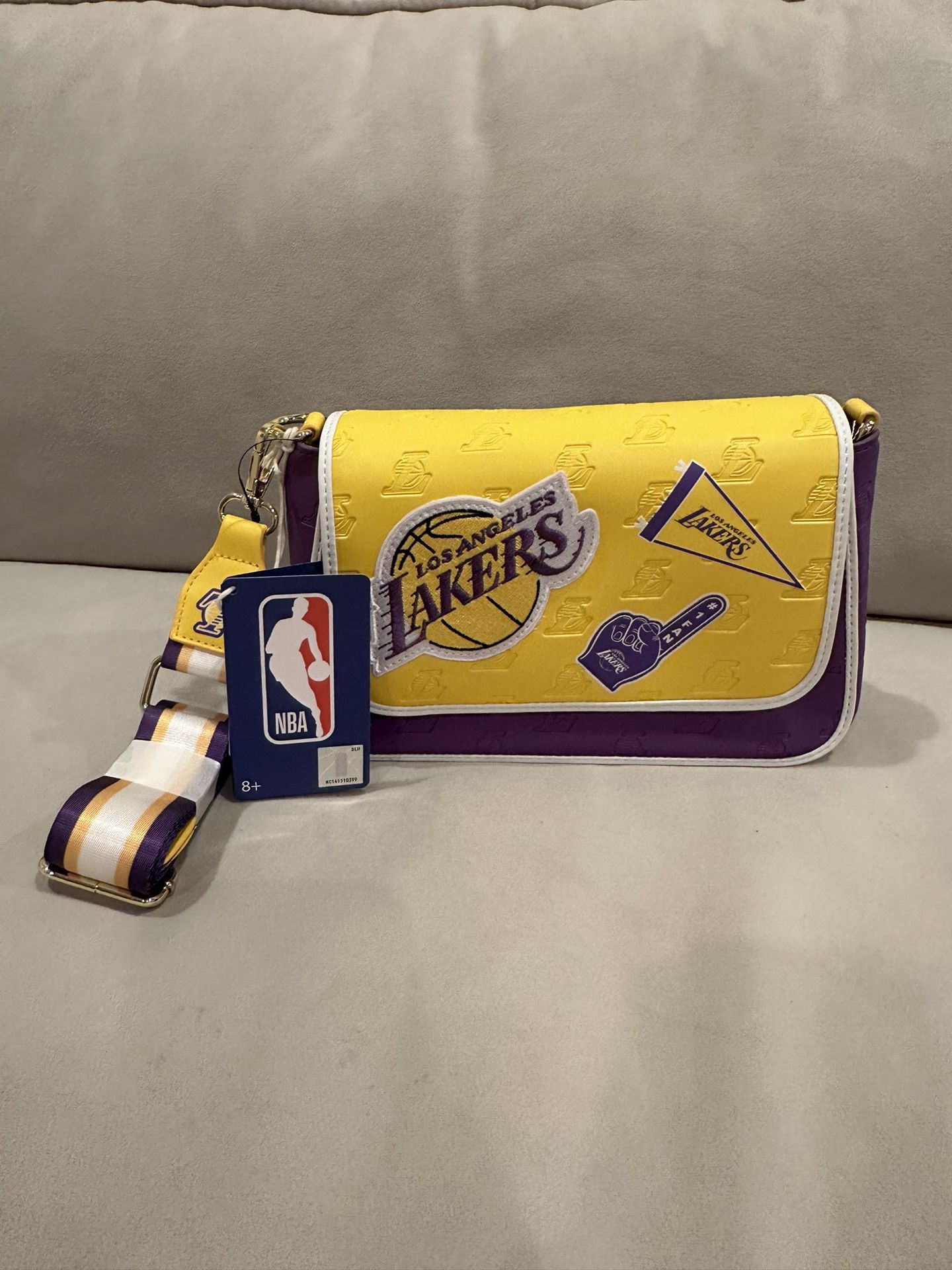 NBA Los Angeles Lakers Patch Icons Crossbody Bag