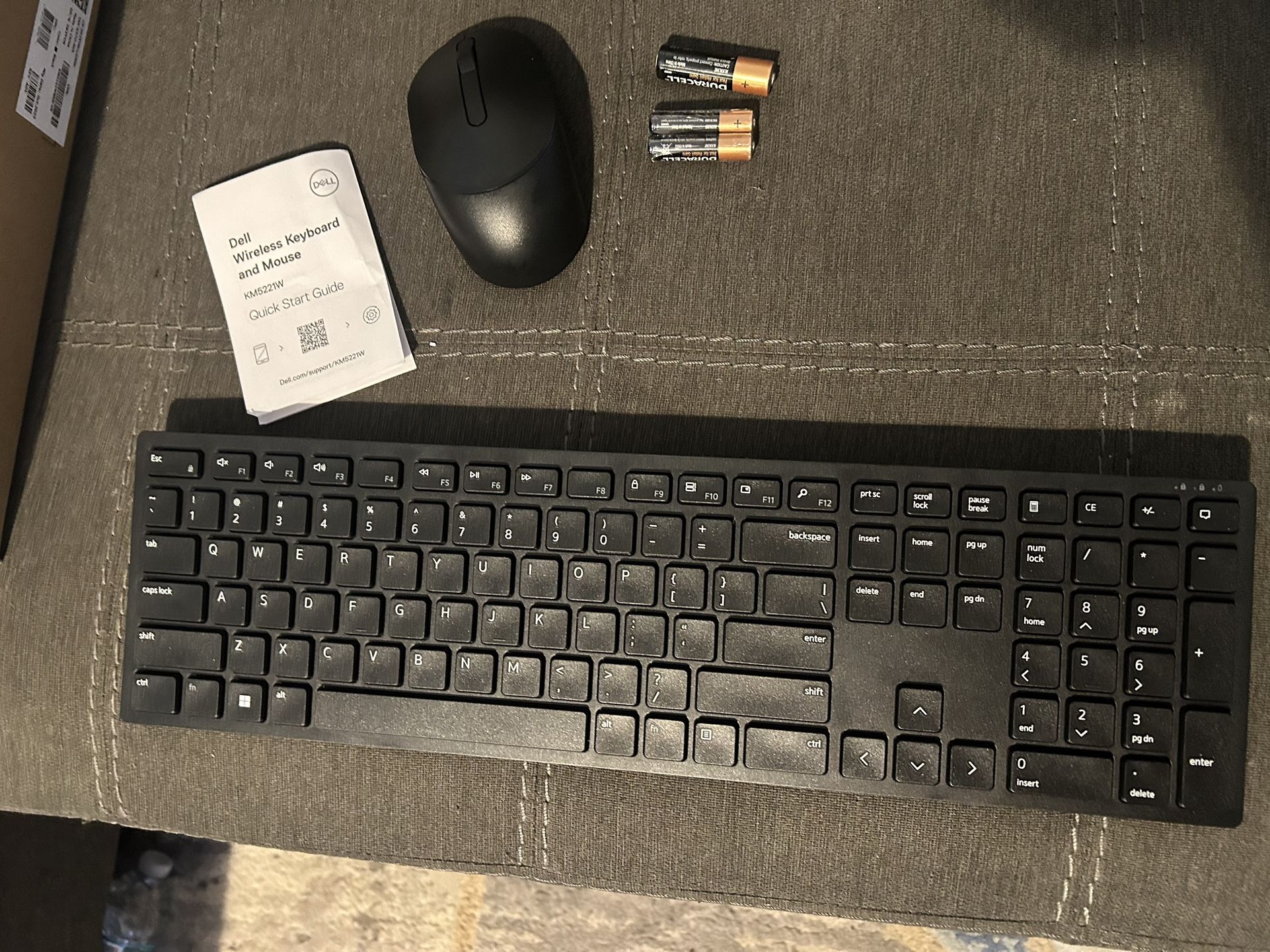 brand New Del Keyboard With Box Never Used