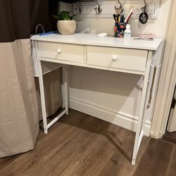 White Desk