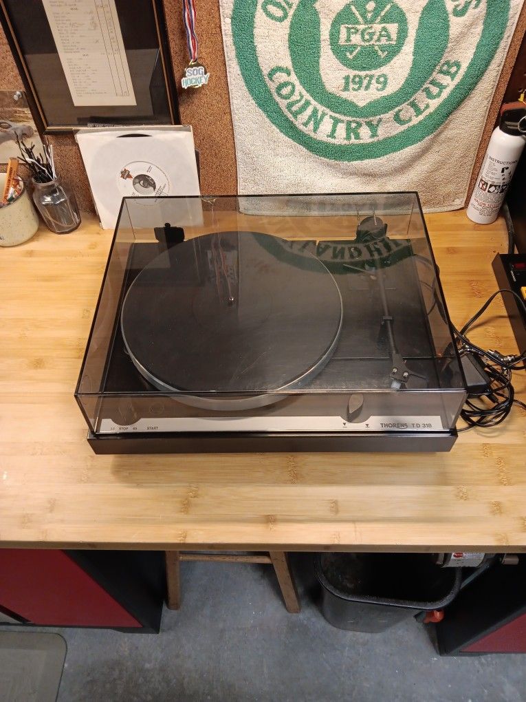 Thorens TD318 Turntable
