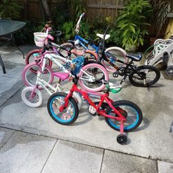 Bicycles Bundle 6 Bicycle For $50 Take All Good Condition They All Tires Hold Air Fine No Issue No Problem 