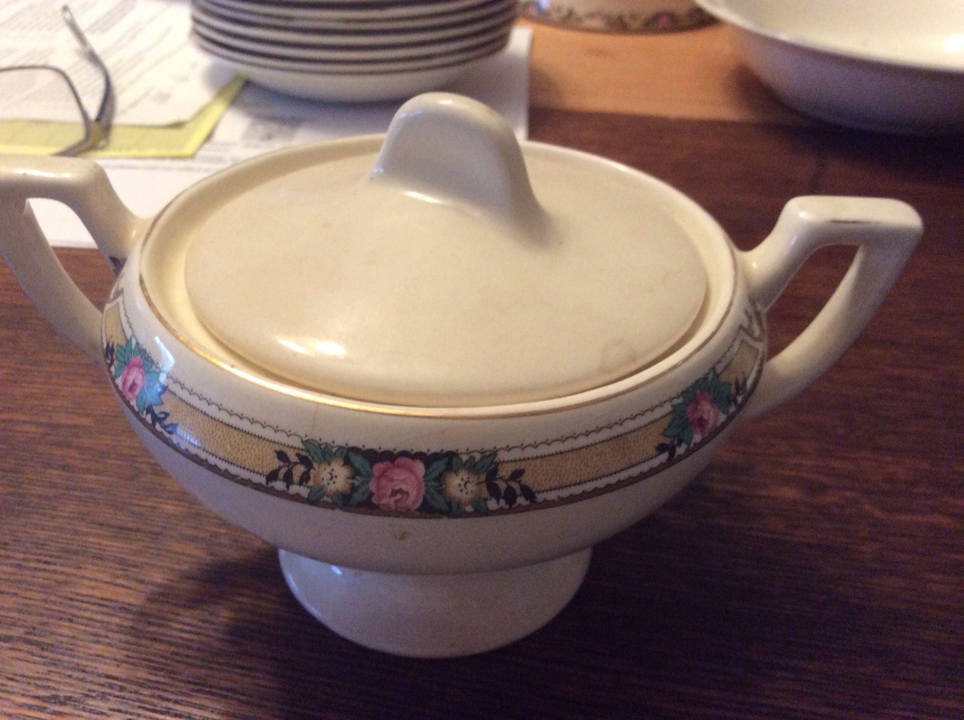 Sugar bowl