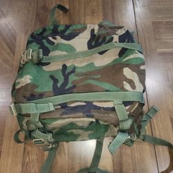U.S. Army Medic Kit Bag Pack BDU Battle Dress Uniform Camouflage Digital Combat