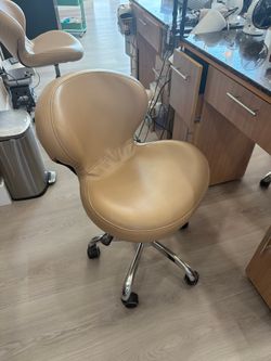 Pedicure Stool with Backrest, Beige, Rolling, Used Good