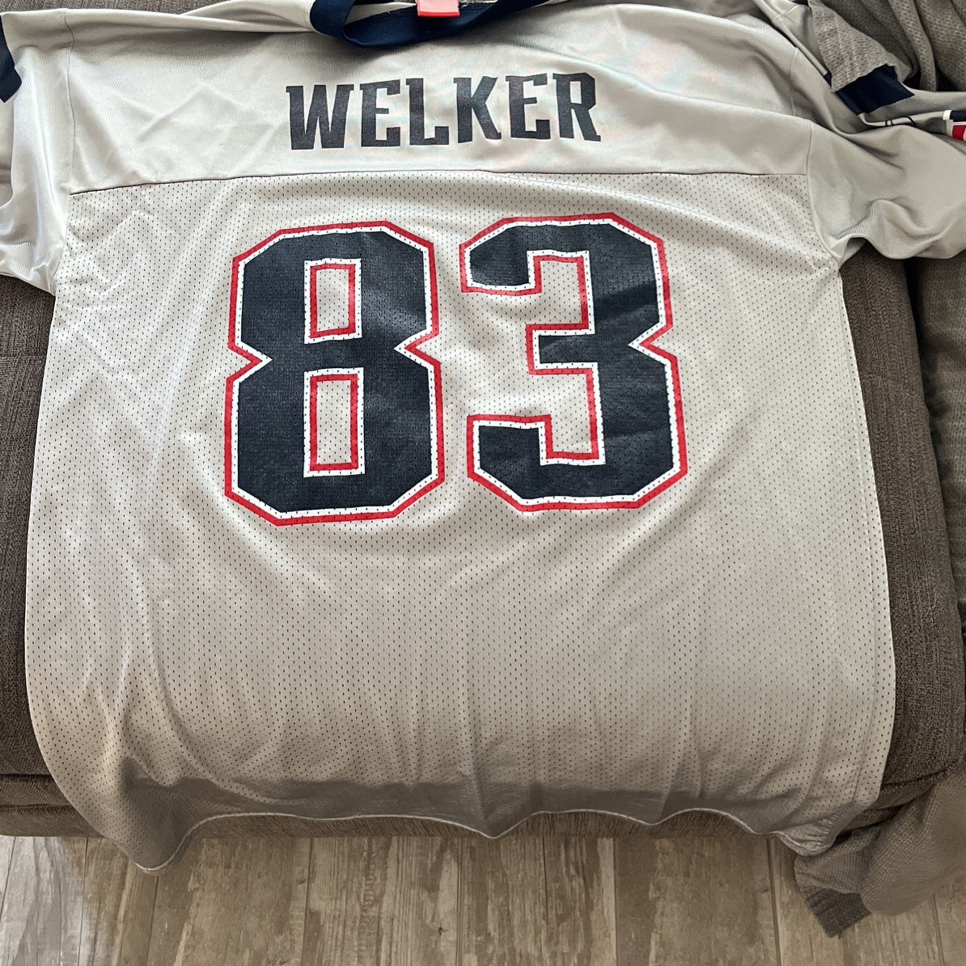 Wes Welker Gray Patriots Jersey authentic (Red Tag NFL Players Jersey)