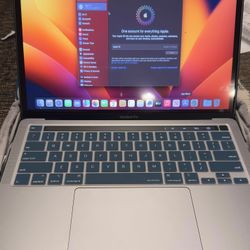MacBook Pro M2