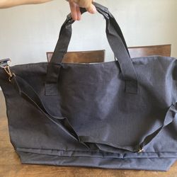 HUGE WEEKENDER TOTE — BRAND NEW!!!!