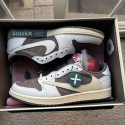Jordan 1 Low OG x Travis Scott Reverse Mocha size 11 Brand new retail 1,500