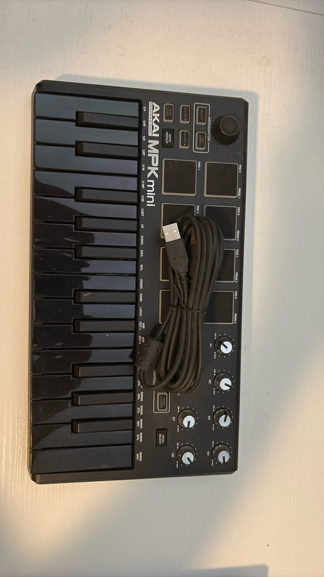 Akai MPK Mini (Black)