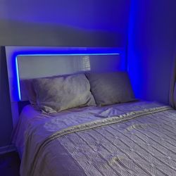 queen bed & mattress 