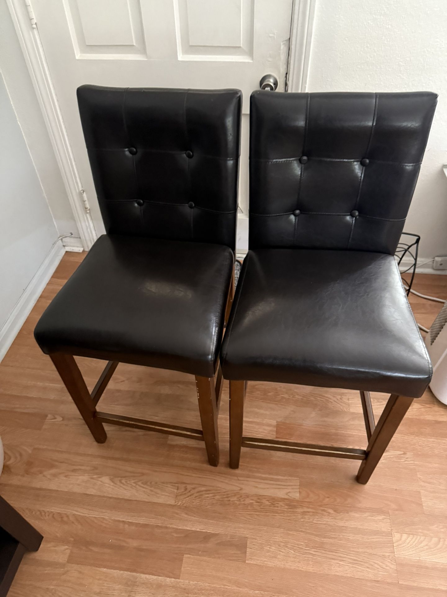 Bar Stool/ High Chairs