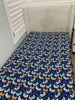Bed and mattress