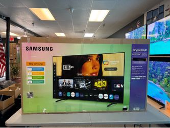 Samsung 85” UN85DU8000D Crystal UHD 4K Smart TV – Open Box – $690