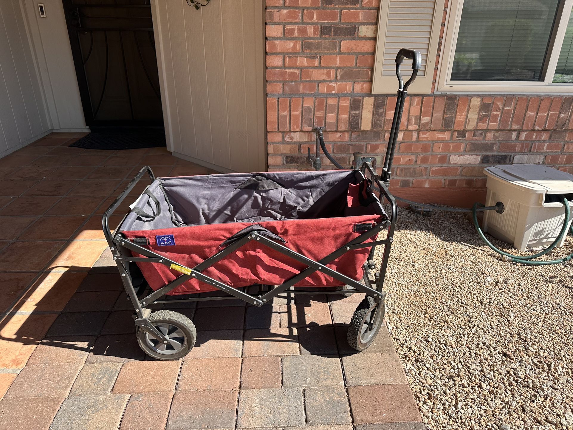 MAC Sports Collapsible Wagon