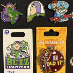 Disney Pins 