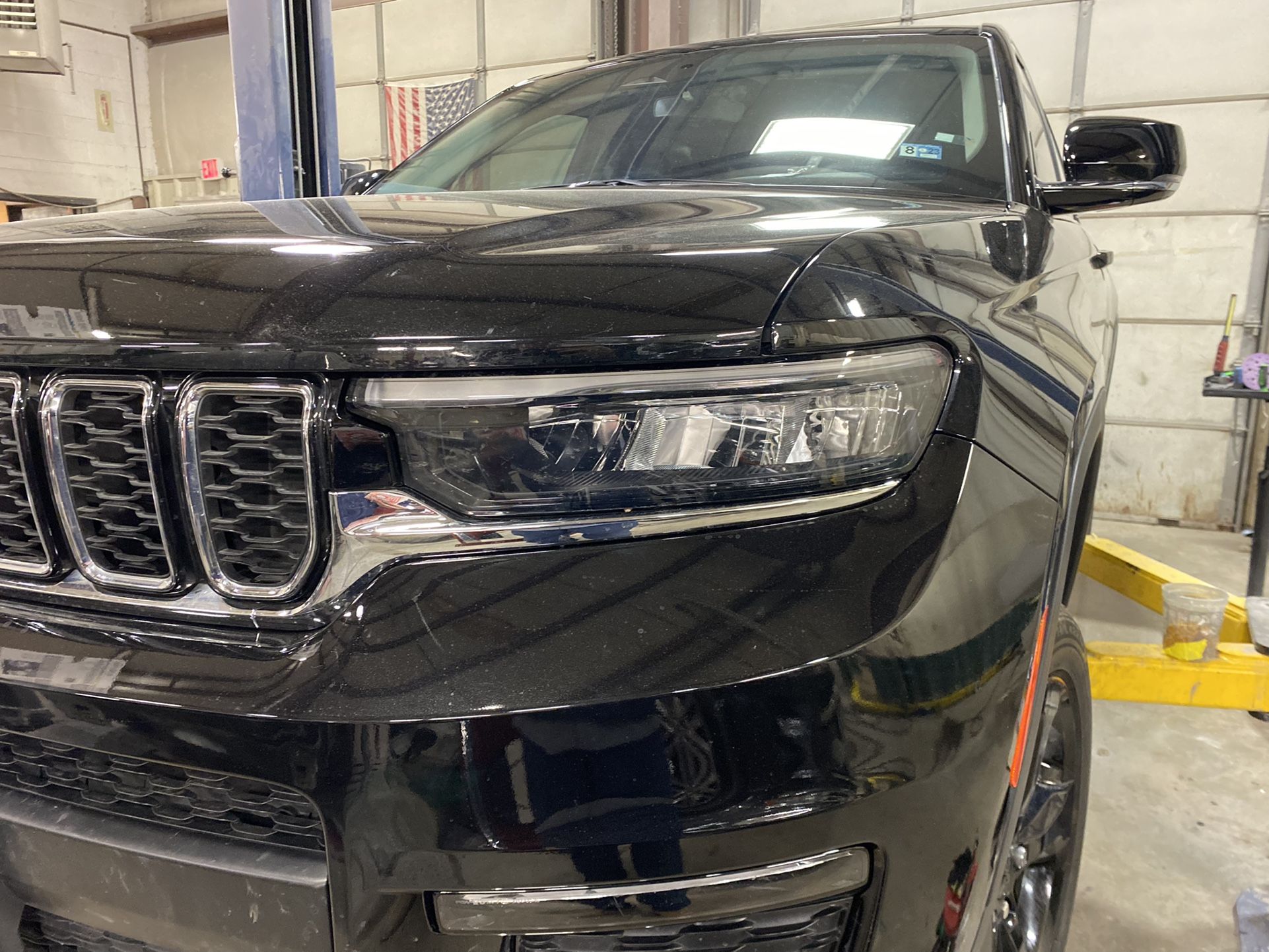 2021 Jeep Grand Cherokee Limited Genuine OEM Right Passenger Side Head Light